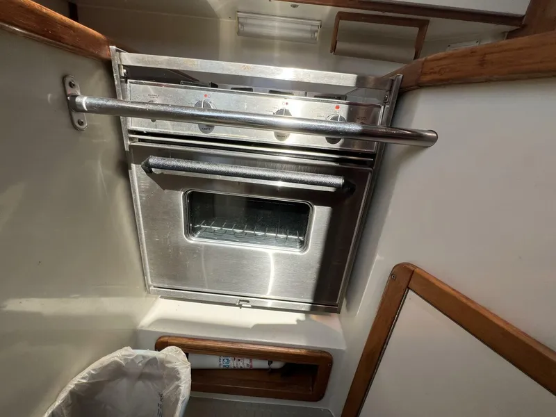 Slide: The Image of Catalina 320 1994 - 5622148