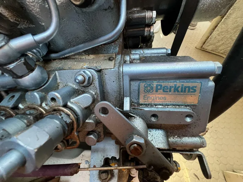 Slide: The Image of Catalina 320 1994 - 5622160