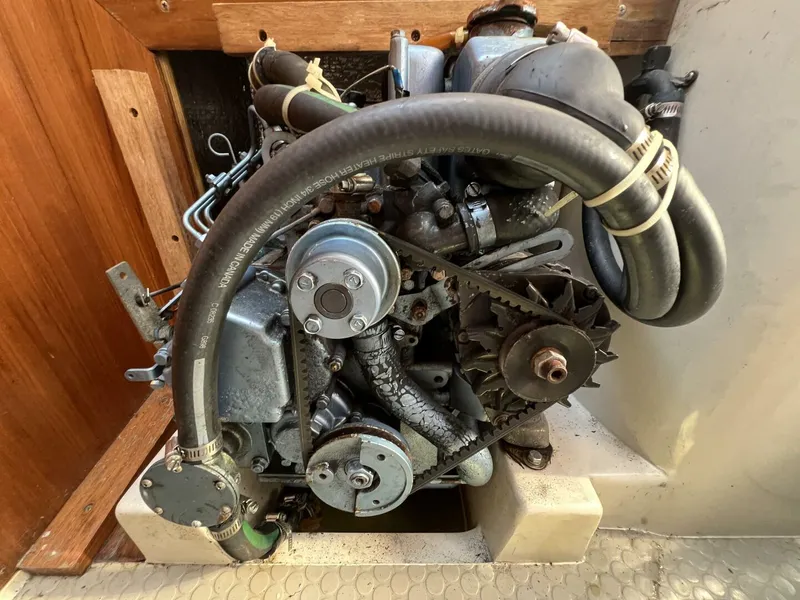 Slide: The Image of Catalina 320 1994 - 5622164