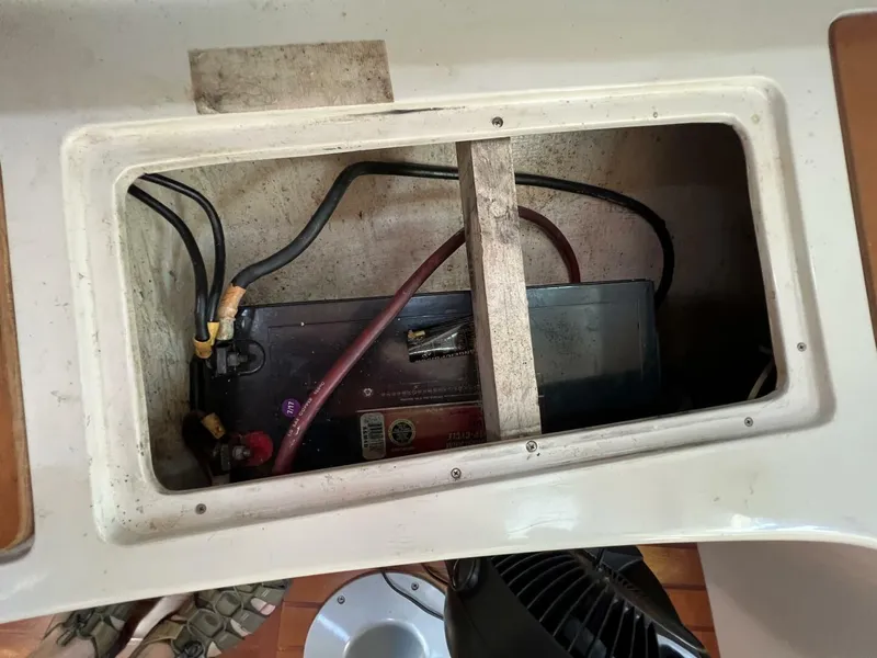 Slide: The Image of Catalina 320 1994 - 5622170