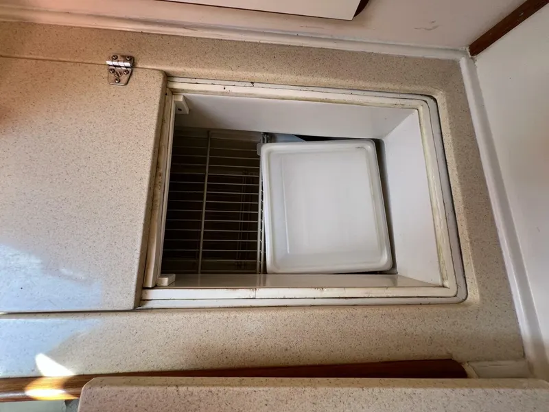 Slide: The Image of Catalina 320 1994 - 5622185