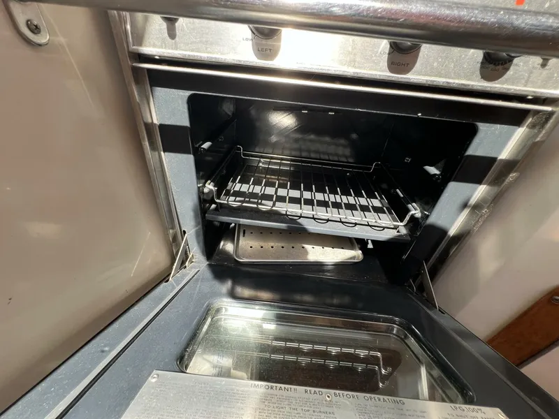 Slide: The Image of Catalina 320 1994 - 5622188