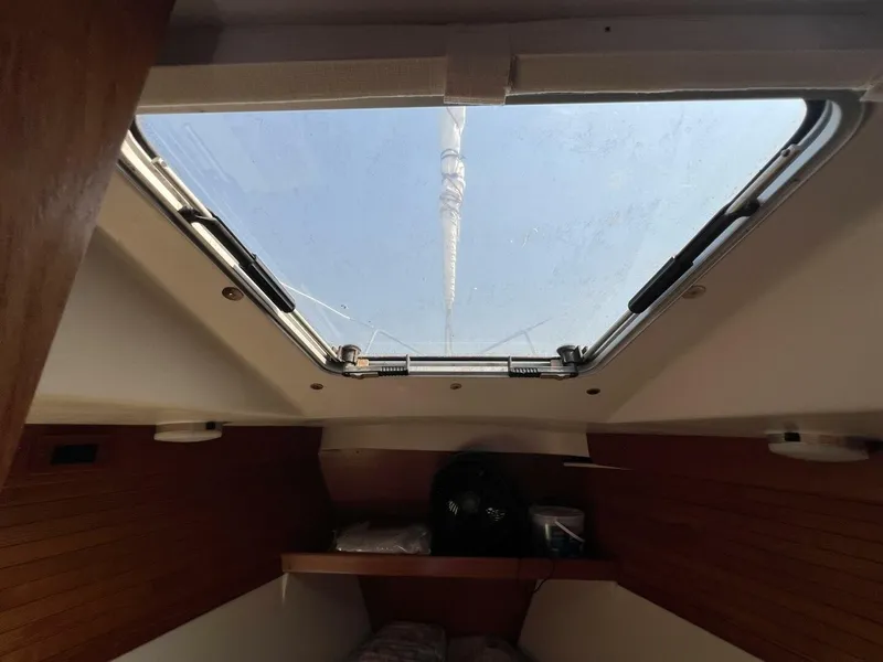 Slide: The Image of Catalina 320 1994 - 7510982