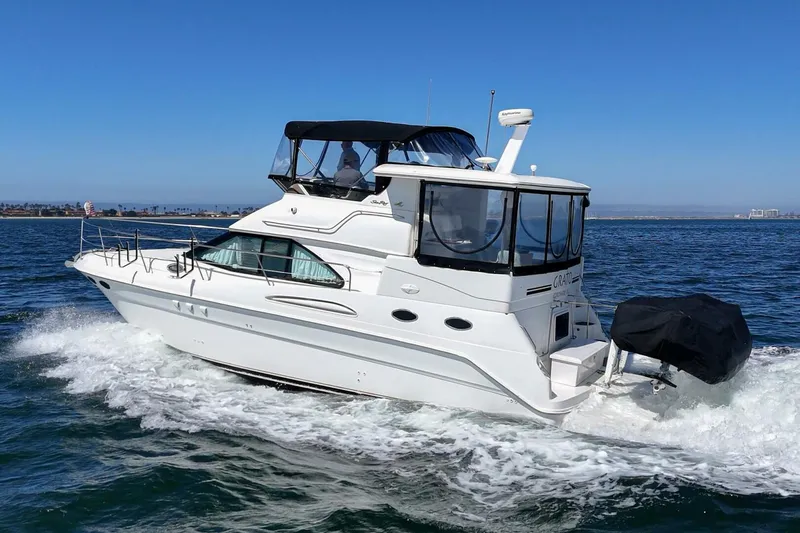 Slide: The Image of Sea Ray 370 Aft Cabin 1999 - 5176559