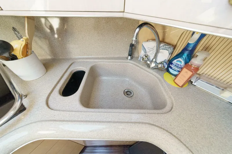 Slide: The Image of Sea Ray 370 Aft Cabin 1999 - 5176582