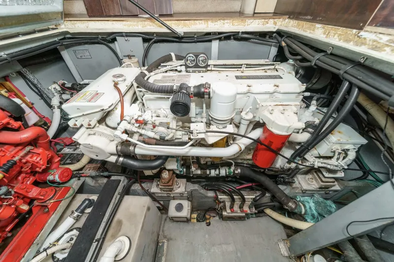 Slide: The Image of Sea Ray 370 Aft Cabin 1999 - 5176596