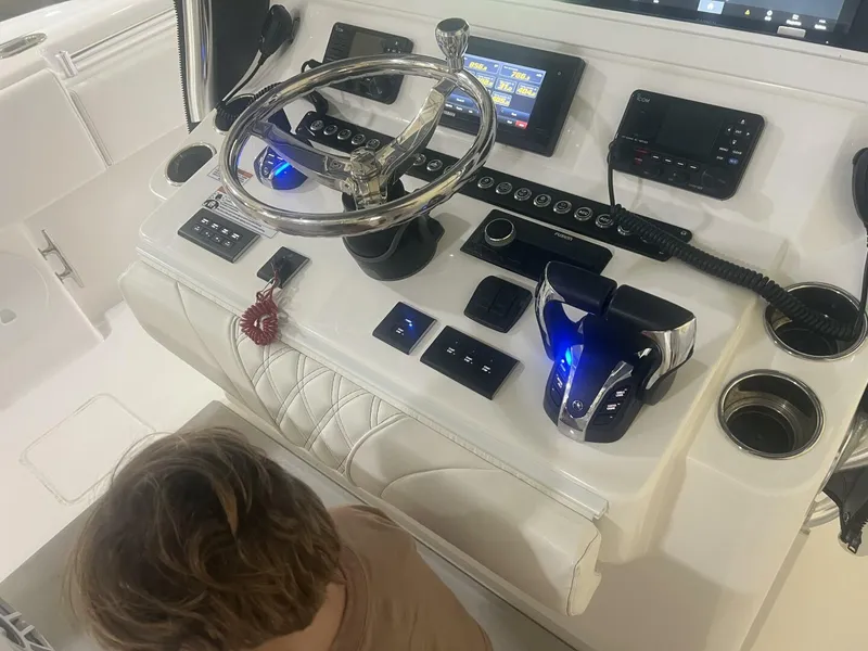 Slide: The Image of Contender 39 2022 - 5143105