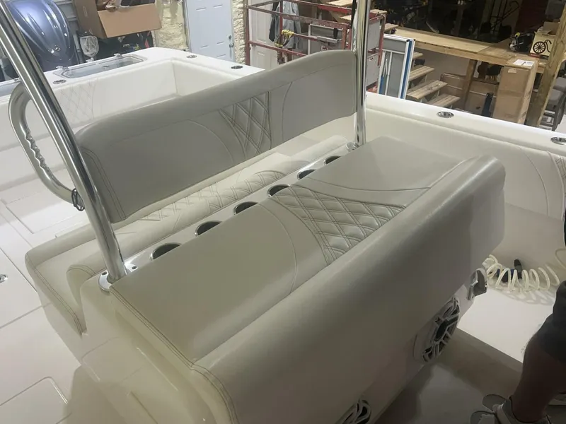 Slide: The Image of Contender 39 2022 - 5143099