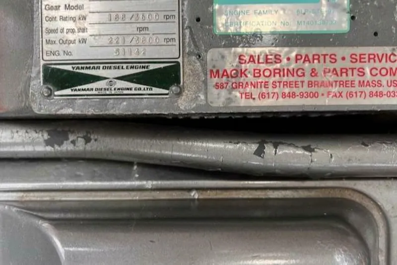 Slide: The Image of Duffy Pilots Point 31 Downeast Express 1999 - 5146511