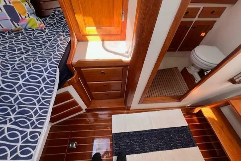 Slide: The Image of Duffy Pilots Point 31 Downeast Express 1999 - 5146524