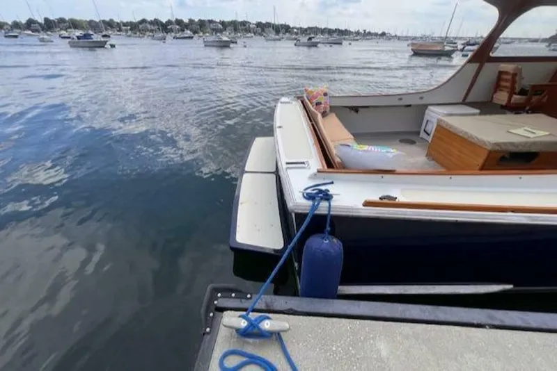 Slide: The Image of Duffy Pilots Point 31 Downeast Express 1999 - 5146502