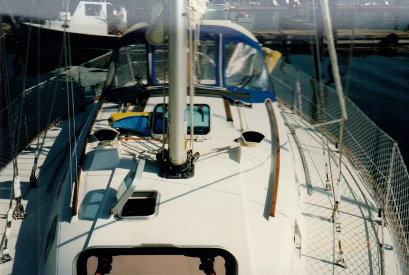 Slide: The Image of CAL Sloop 1988 - 5146002