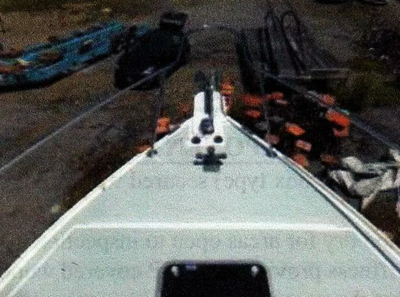 Slide: The Image of Custom 30 Novi Hardtop Cruiser 1999 - 5147289