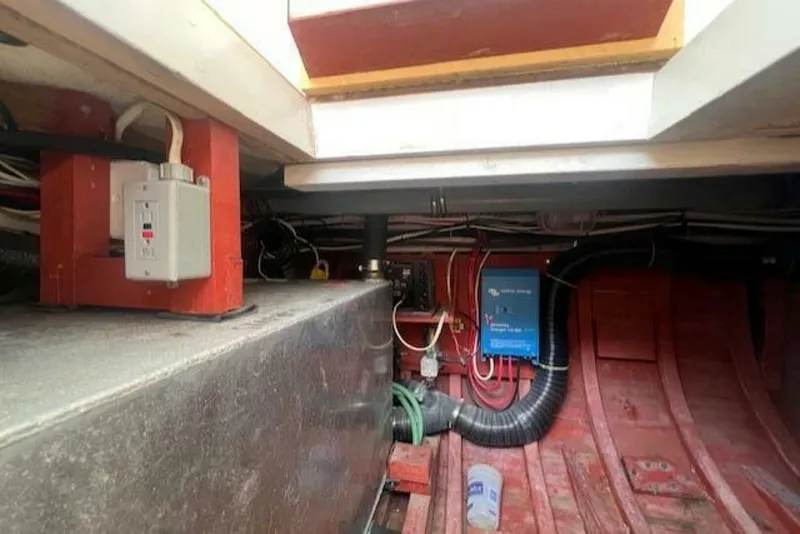 Slide: The Image of Custom Bolger PH Shoal-draft Ketch 1996 - 5144109