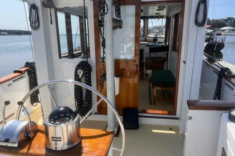 Slide: The Image of Custom Bolger PH Shoal-draft Ketch 1996 - 5144120