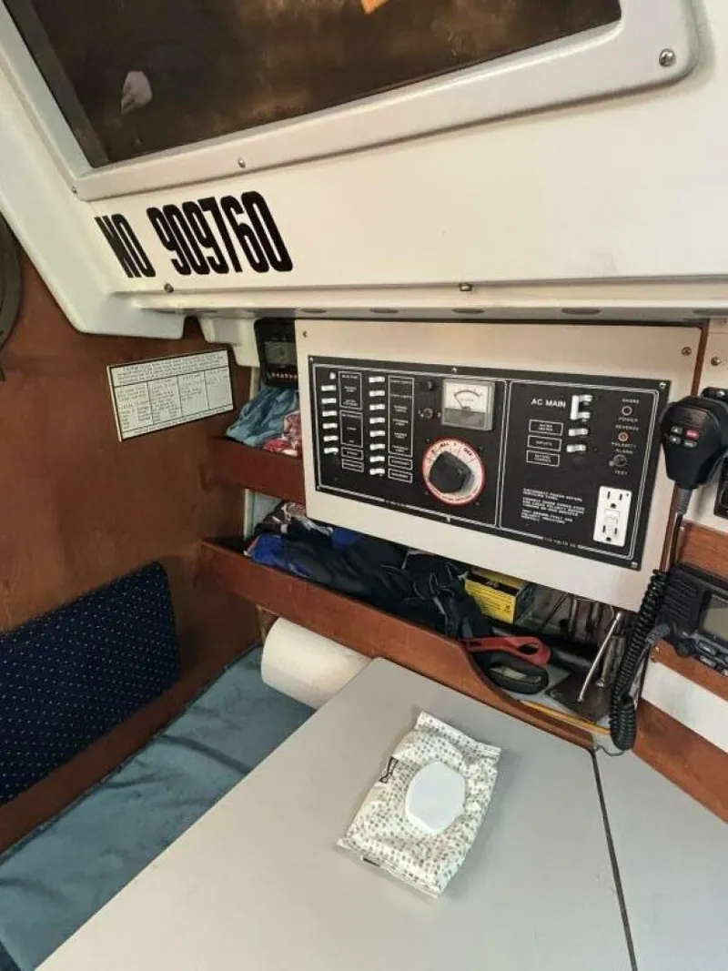 Slide: The Image of O'Day 32 1987 - 5143395