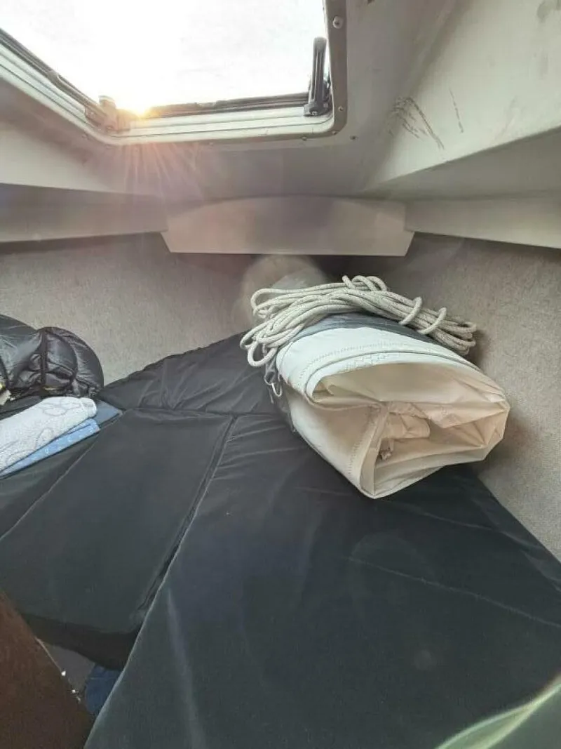 Slide: The Image of O'Day 32 1987 - 5143400