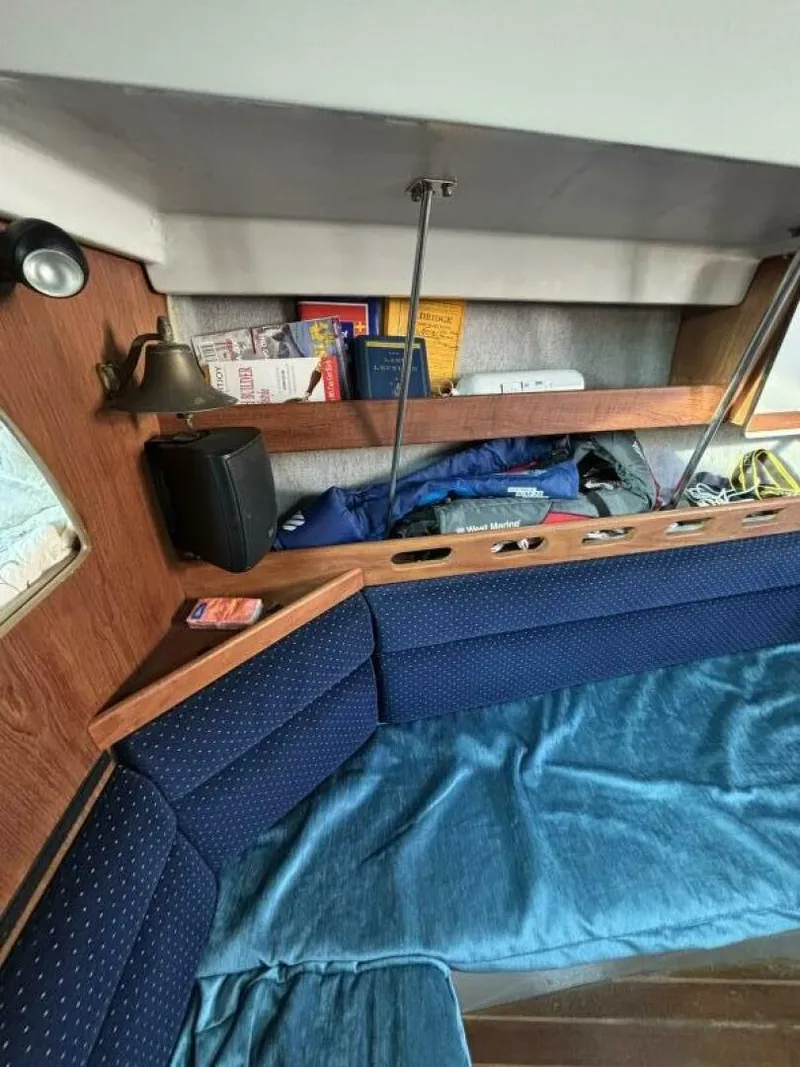 Slide: The Image of O'Day 32 1987 - 5143401