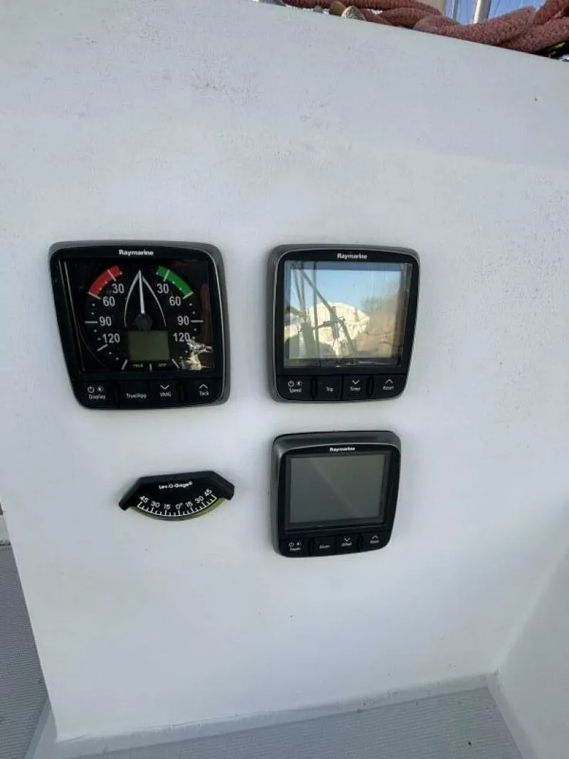 Slide: The Image of O'Day 32 1987 - 5143443