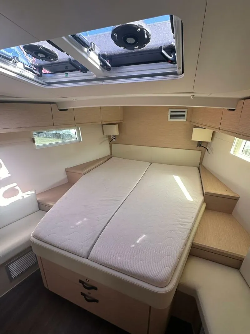 Slide: The Image of Jeanneau 51 2018 - 5143529