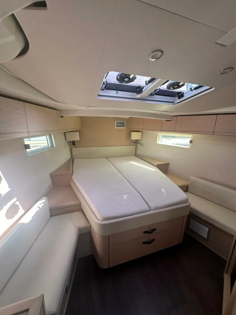 Slide: The Image of Jeanneau 51 2018 - 5143545