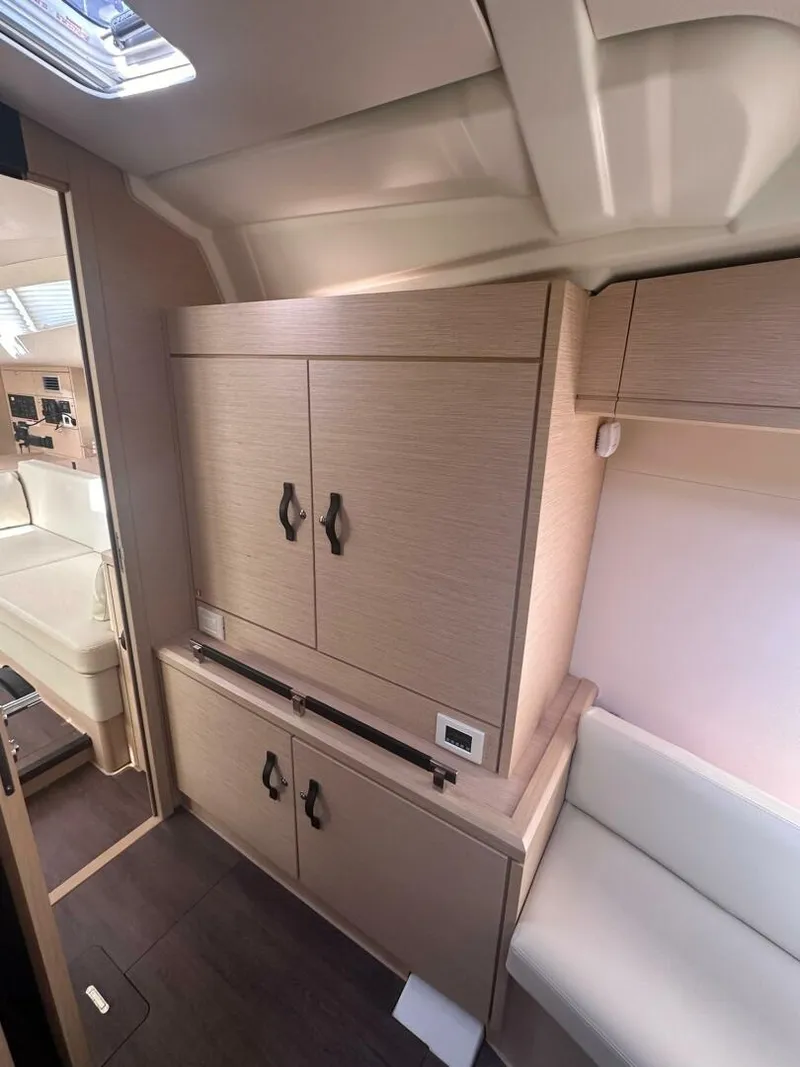 Slide: The Image of Jeanneau 51 2018 - 5143546