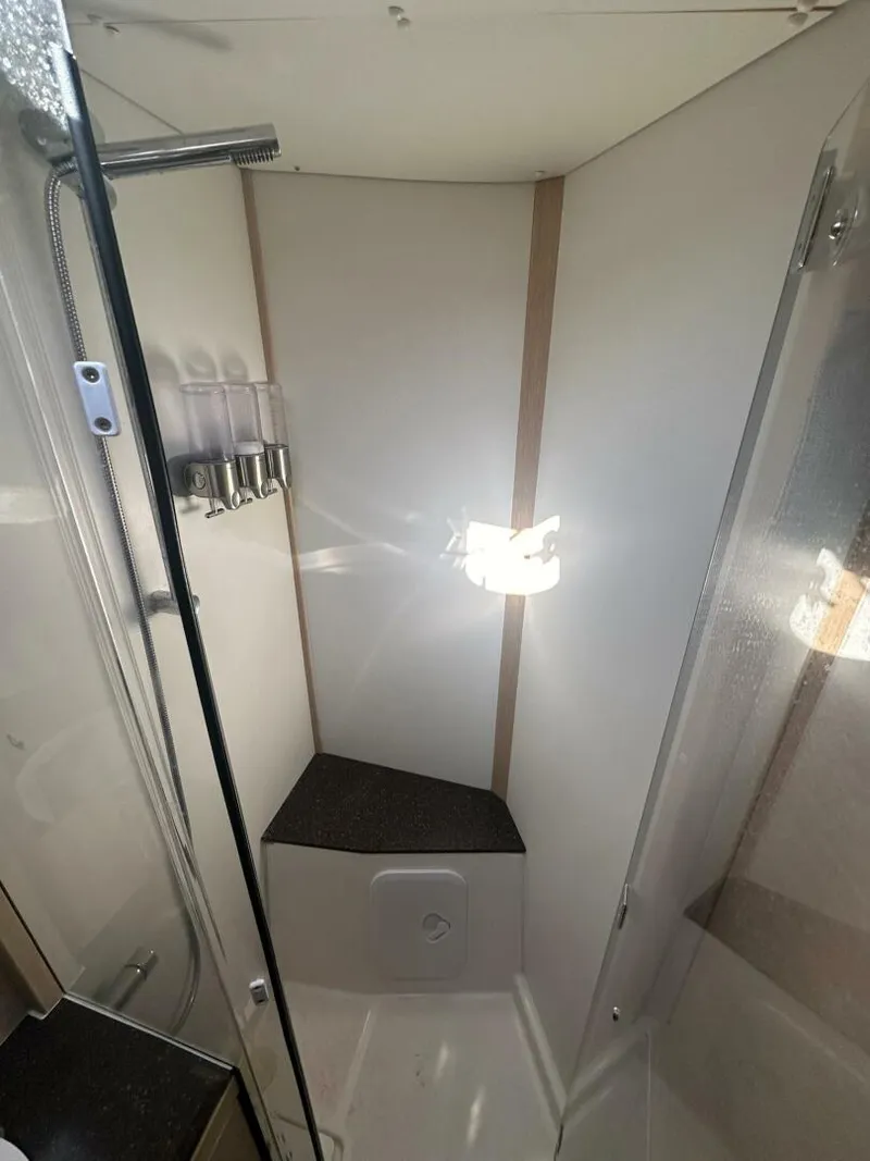 Slide: The Image of Jeanneau 51 2018 - 5143539