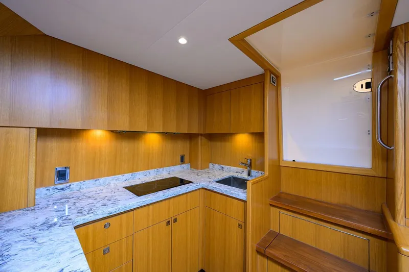 Slide: The Image of Galley 2015 Hatteras 45 Express Sola Mia - 5143819