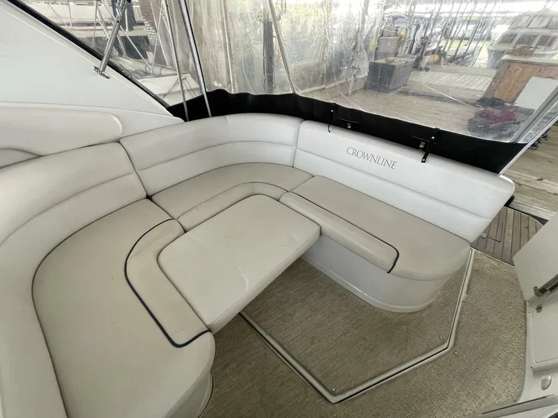 Slide: The Image of Crownline Boats 340 CR 2009 - 5144280
