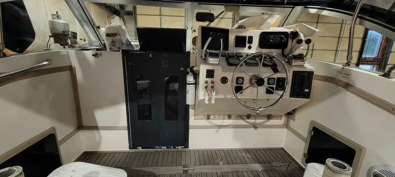 Slide: The Image of Albemarle 27 1996 - 5146810