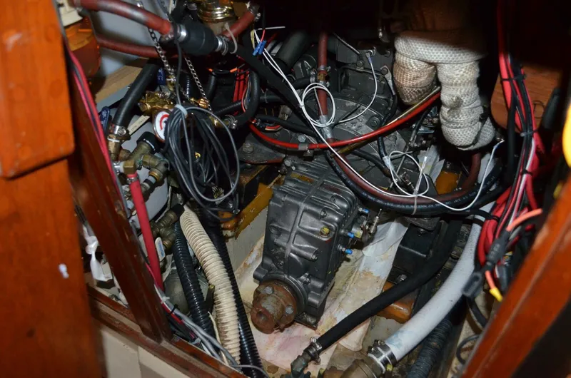 Slide: The Image of C&C LANDFALL 38 SLOOP 1983 - 5147473