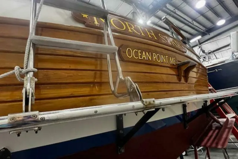 Slide: The Image of Grand Banks Trawler 1984 - 5147665