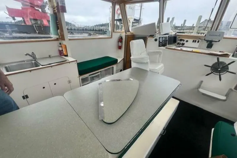 Slide: The Image of Repco Buxton Downeast Hardtop Cruiser 1972 - 5147103