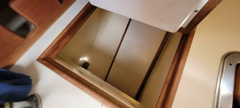 Slide: The Image of Island Packet 27 Sloop 1986 - 5146760