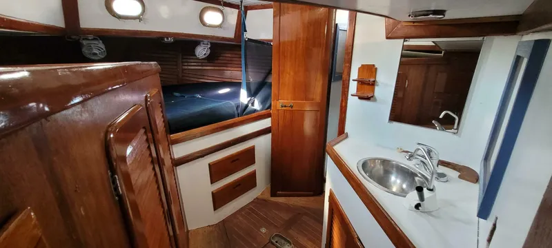 Slide: The Image of Westsail Ketch 1976 - 5147238