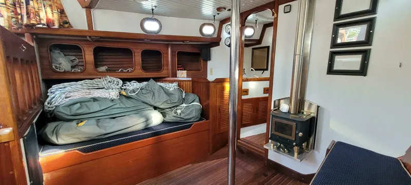 Slide: The Image of Westsail Ketch 1976 - 5147261