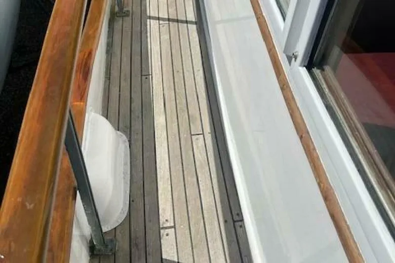 Slide: The Image of Grand Banks Trawler 1972 - 5147544