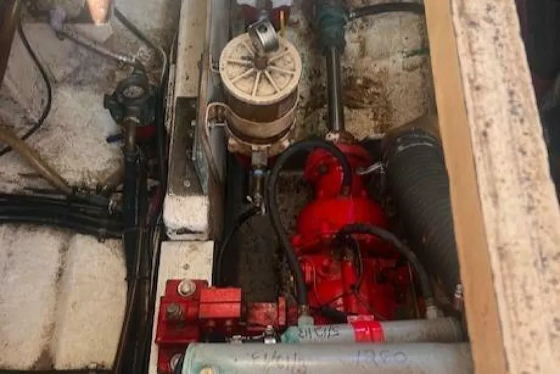 Slide: The Image of Grand Banks 32 Flybridge Trawler (Hull#683) 1980 - 5147569