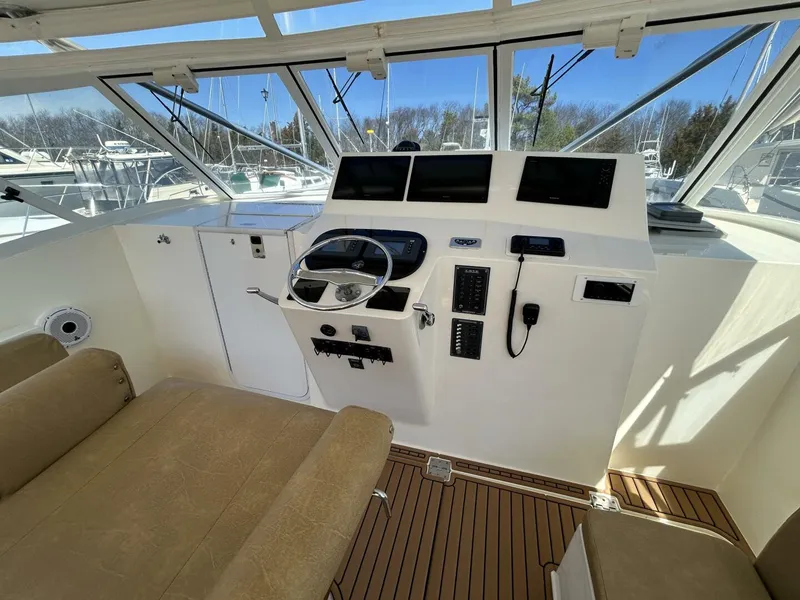 Slide: The Image of Albemarle 41 Open 2002 - 5148836