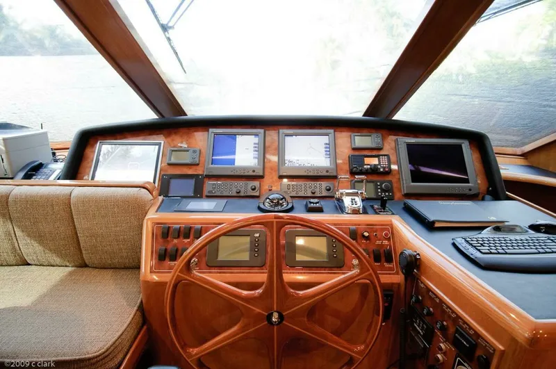 Slide: The Image of 2005 Ocean Alexander 58 - Helm 2005 Ocean Alexander 58 Momentum III - 7652073