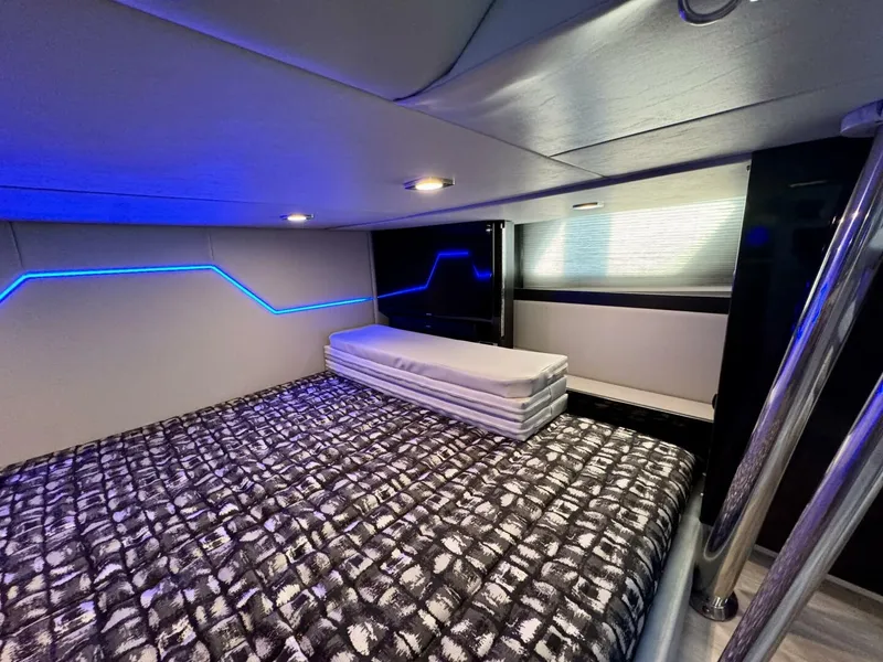 Slide: The Image of Stateroom 2019 Formula 43 Take A Break - 5149038