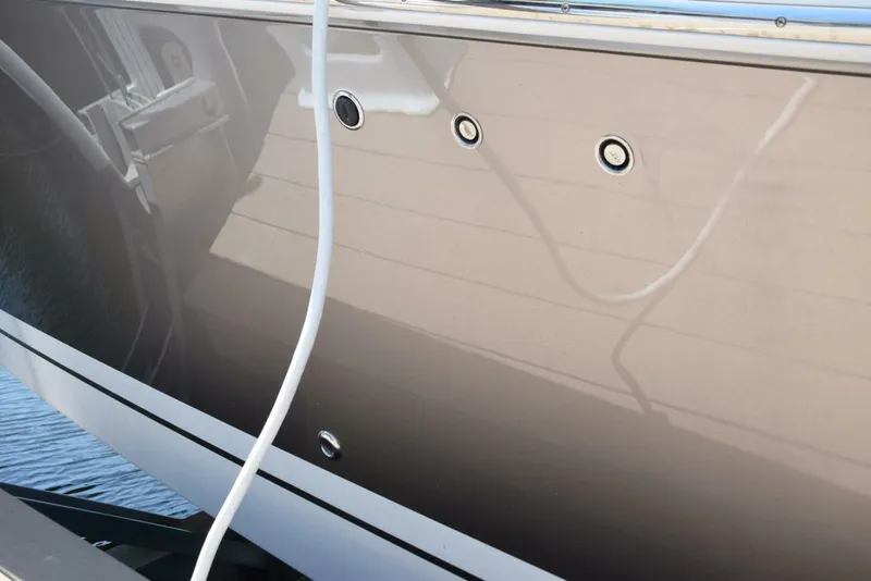 Slide: The Image of Custom hull color Pewter - 5367574