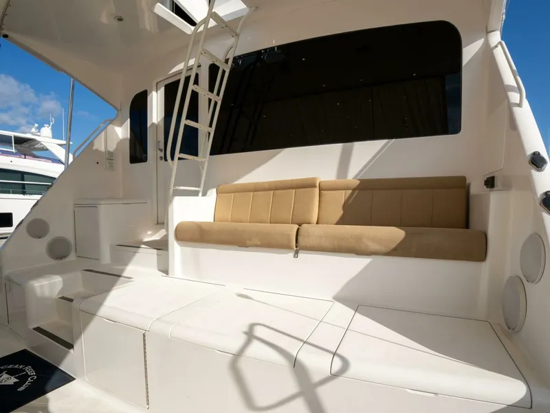 Slide: The Image of Viking 74 STREAM RUNNER- Cockpit 2005 Viking Enclosed STREAM RUNNER - 7674355