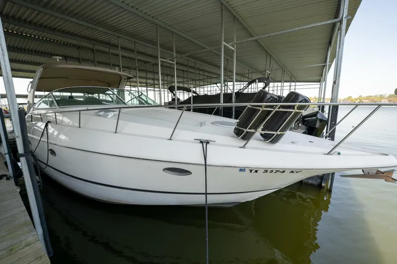 Slide: The Image of Cruisers 370 Express 2004 - 5149676