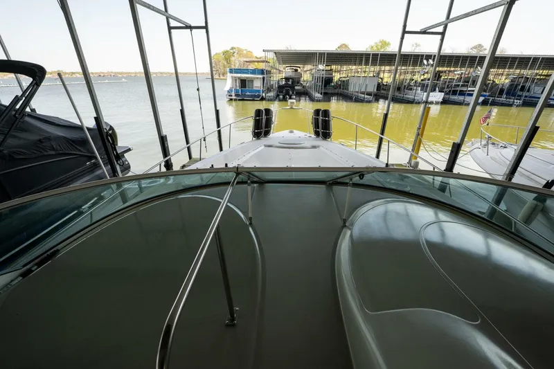 Slide: The Image of Cruisers 370 Express 2004 - 5149687