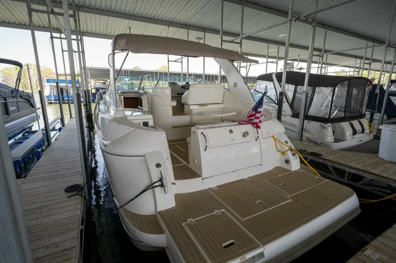 Slide: The Image of Cruisers 370 Express 2004 - 5149670