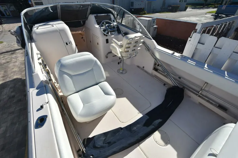 Slide: The Image of Grady-White Tournament 225 2010 - 5149715