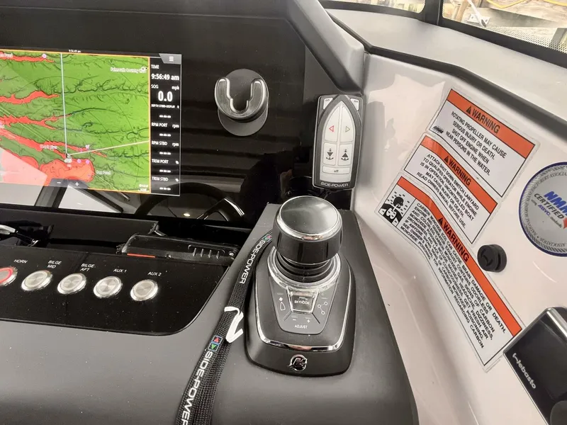 Slide: The Image of Axopar 37 Cabin - Wet Bar 2021 - 5150573