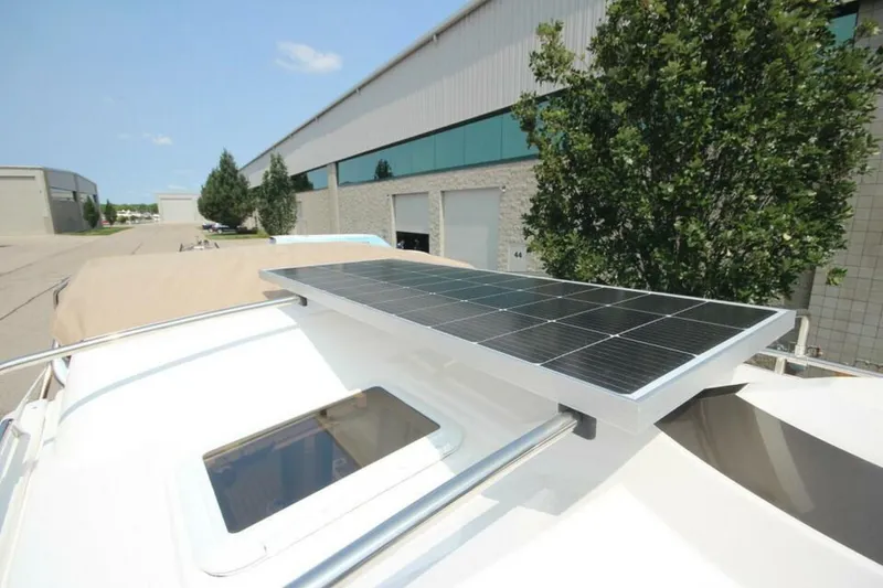 Slide: The Image of Ranger Tug R-27 Luxury Edition 2025 - 5150340