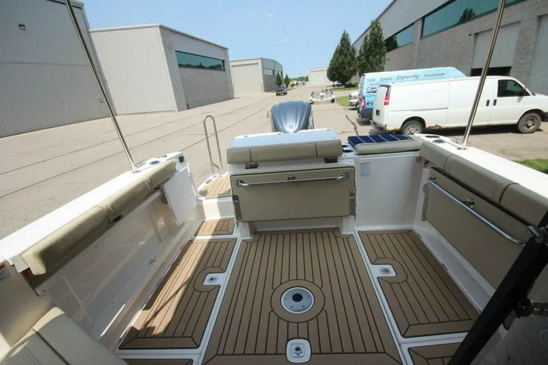 Slide: The Image of Ranger Tug R-27 Luxury Edition 2025 - 5150341